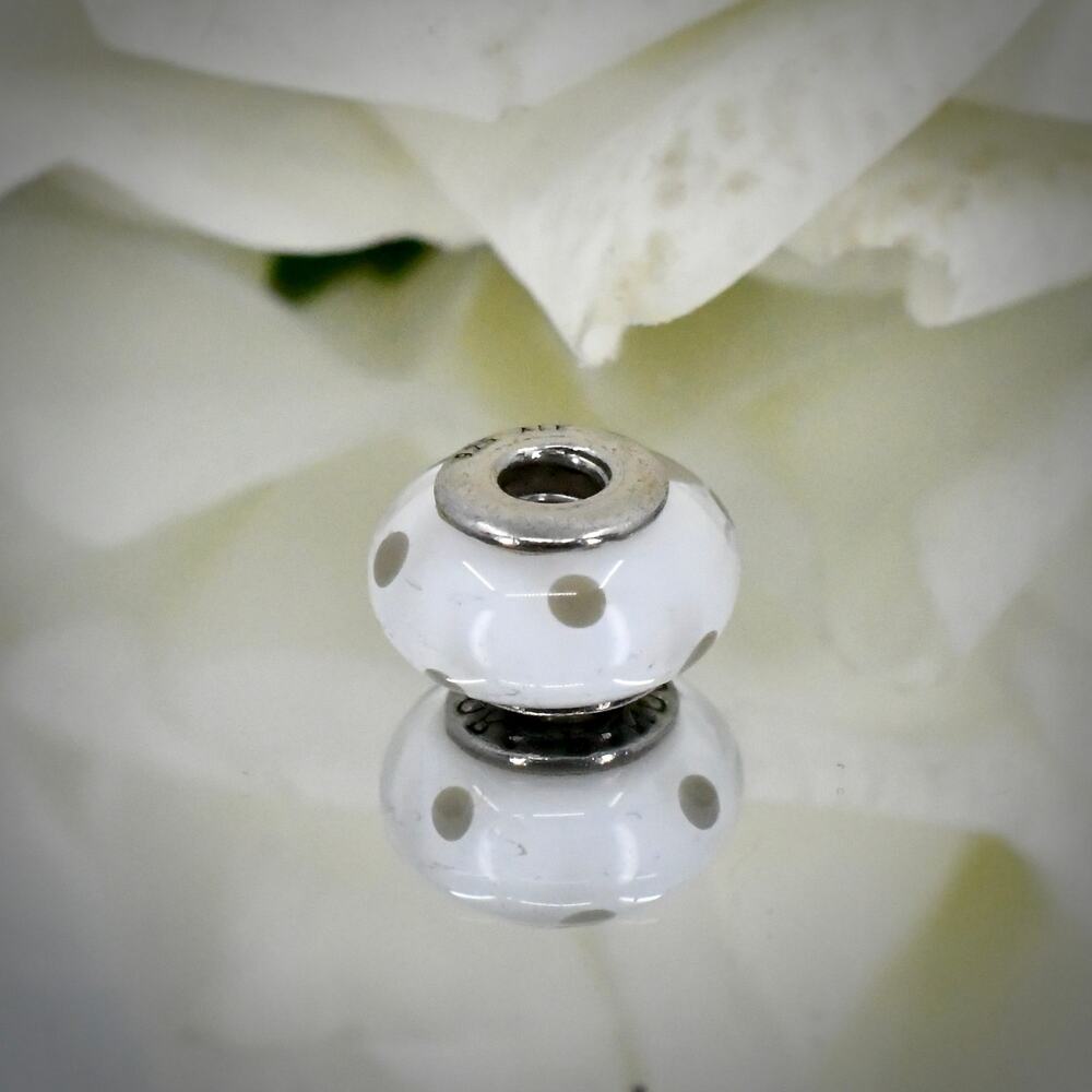 Authentic Pandora 790602 White Grey Polka Dot Murano Glass Charm 925 Silver PC01